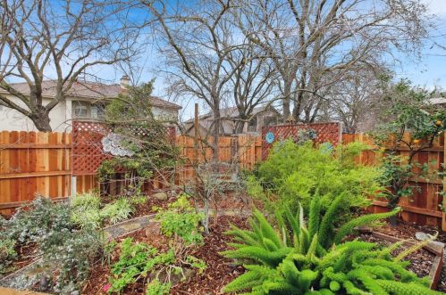 9959 Ferragamo Way, Elk Grove CA  95757-3037 exterior