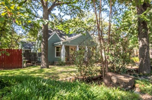 2334 Lotus Ave, Fort Worth, TX 76111-1645