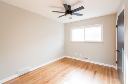 6477 Devonwood Dr, Cincinnati OH 45224-1118 exterior