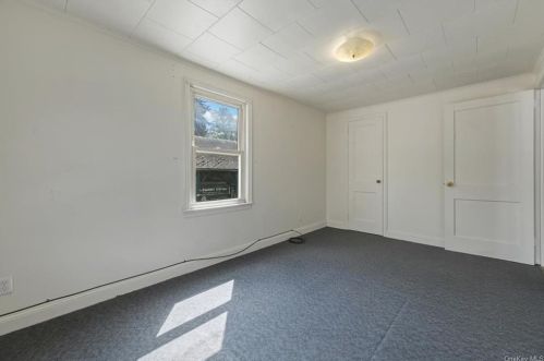 37 Lk St, Highland Falls NY  10928-2012 exterior