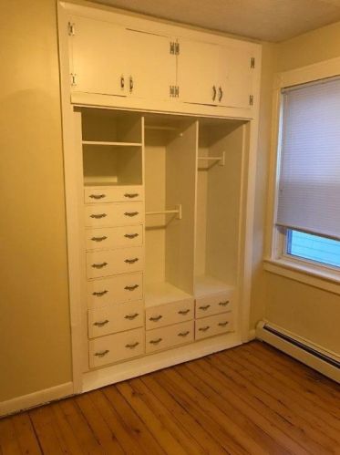 56 Barton St, Providence RI 02909-1803 exterior