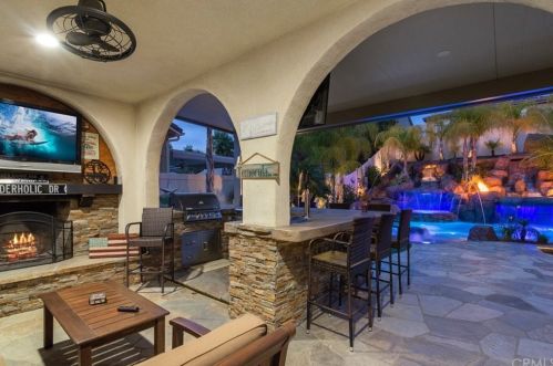 39114 Trail Creek Ln, Temecula CA  92591-7290 exterior