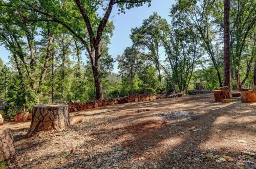 11594 Francis Dr, Grass Valley CA  95949-6675 exterior