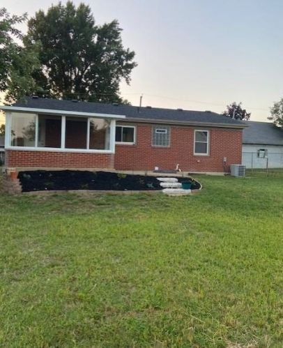 415 Dell St, Covington KY  41018-2126 exterior