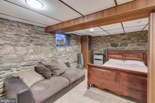 8218 Cadwalader Ave, Melrose Park PA  19027-2406 exterior