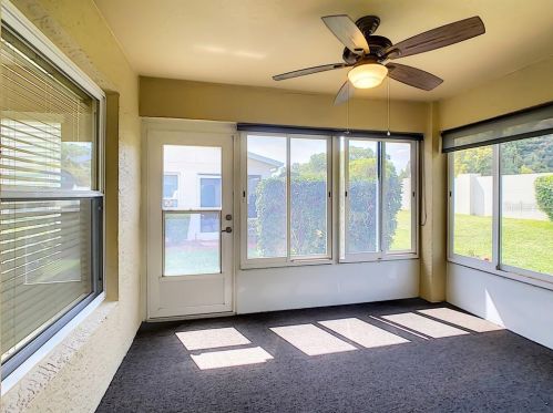 5056 Neptune Cir, Oxford FL  34484-3794 exterior