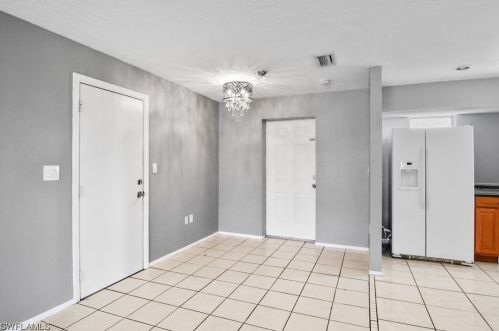 1026 36th Ter, Cape Coral FL  33914-5265 exterior
