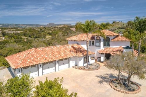 47480 Sandia Creek Dr, Temecula CA  92590-4129 exterior