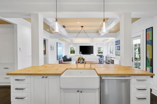 1109 Seaspray Ave, Delray Beach FL  33483-7139 exterior