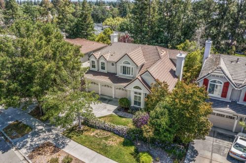 18837 Bellgrove Cir, Saratoga, CA 95070-4566