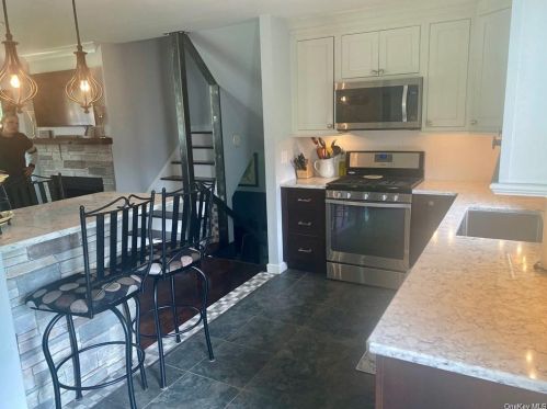 99 Bailey Rd, Montgomery NY  12549-2106 exterior