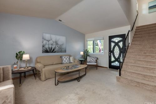 6 Mckinley Ln, Chico CA  95973-7848 exterior