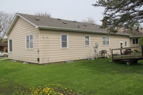 320 Saint Joseph Ave, Arcadia, WI 54612-1439