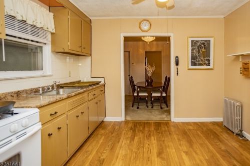 9 Rich St, Irvington NJ  07111-2020 exterior