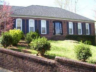 1510 Dunbarton Dr, Maryville, TN 37803-6739