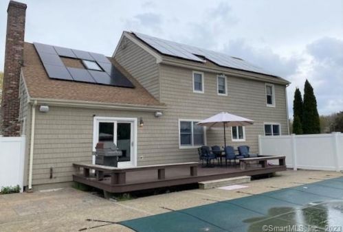 4 Penny Ln, Norwich, CT 06351-2830