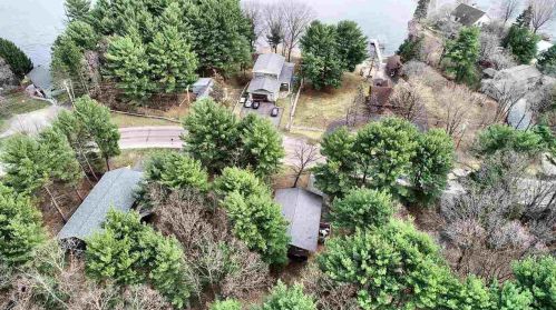 797 Hiawatha Dr, Wisconsin Dells, WI 53965-8463