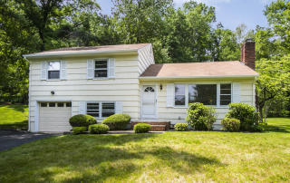 844 River Rd, Chatham Township, NJ 07928-1047
