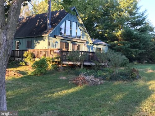 196 Serendipity Ln, Woodstock, VA 22664-2416
