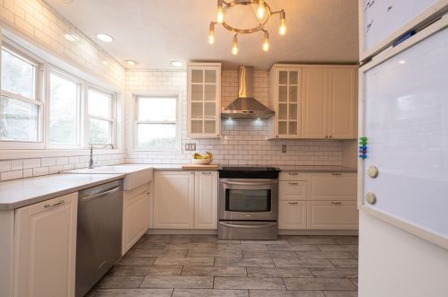 541 Idaho Ave, Verona PA  15147-2909 exterior