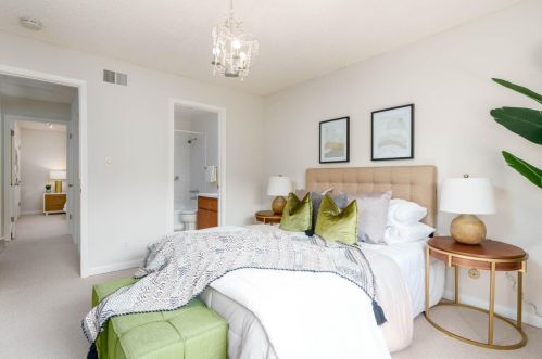 1021 Oddstad Blvd, Pacifica CA  94044-3858 exterior