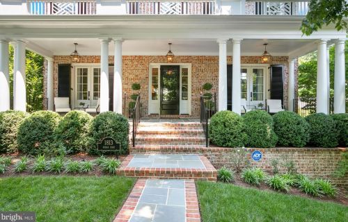 1813 Hoban Rd, Washington, DC 20007-2038