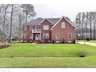 203 Kanawah Run, Yorktown VA  23693-2761 exterior