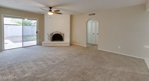 1702 Summit Pl, Chandler AZ  85224-1251 exterior