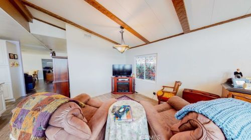 10275 Frontier Trl, Beaumont CA  92223-5475 exterior