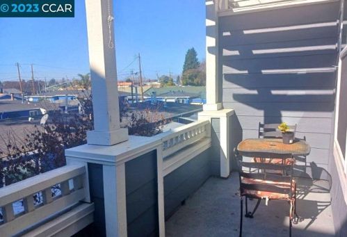 648 Grand Ter, Hayward CA  94541-6530 exterior