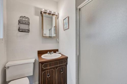 205 Lake Shore Dr, Rock Hill NY  12775-6520 exterior