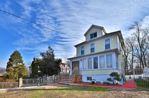 82-83 Homelawn St, Jamaica, NY 11432-2150