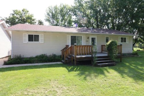 110 South Dr, Dickens, IA 51333-7590