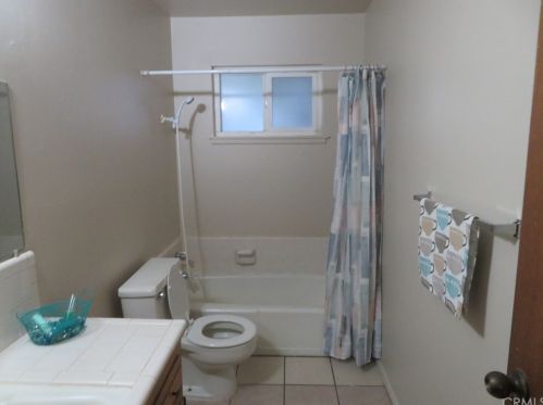 642 Gettysburg Ave, Clovis CA  93612-4601 exterior