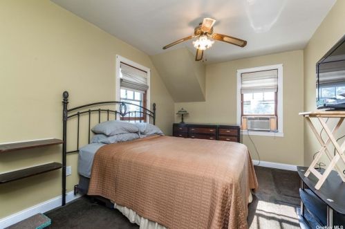 60 Waldo Ave, East Rockaway NY  11518-1422 exterior