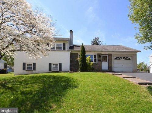 436 Anthony Rd, Norristown, PA 19406-1602