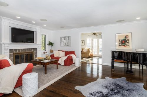 11 Longvue Ave, New Rochelle, NY 10804-4118