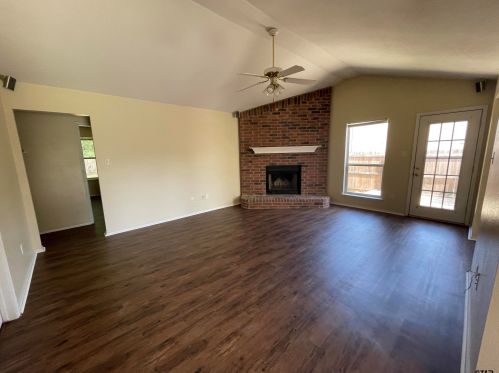 10957 Southern Trace Cir, Flint TX  75762-9769 exterior