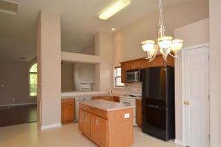 2288 Prescott Ln, Lexington, KY 40511-2273