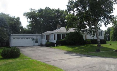 305 Lease St, Sexton, IA 50483-7747