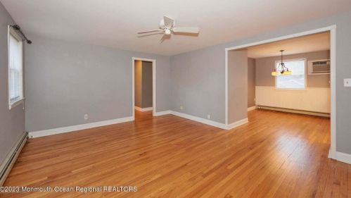 83 Manor Dr, Tinton Falls NJ  07712-2568 exterior