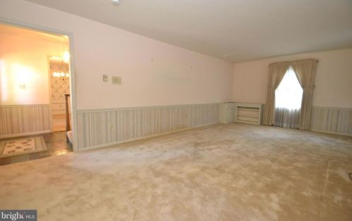 1023 Areba Ave, Swatara PA  17033-2204 exterior