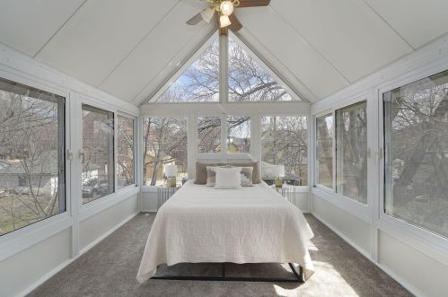 2015 Taylor St, Minneapolis MN 55418-3719 exterior