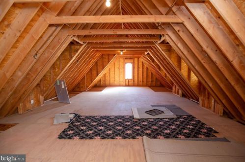 108 Gift Cir, Prospectville PA 19002-2732 exterior