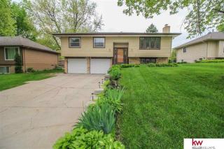 10611 O St, Omaha, NE 68127-1936