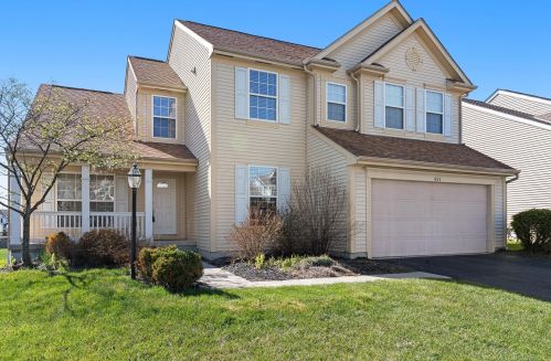 651 Streamwater Dr, Blacklick, OH 43004-7123