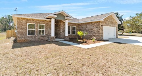 1021 Steel Ct, Milton, FL 32583-7803