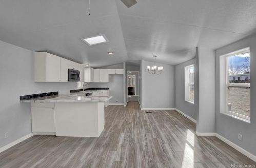 134 Countryside Dr, Pueblo CO 81007-3024 exterior