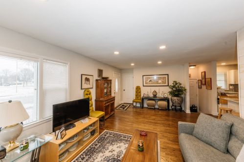 7007 41st St, Milwaukee WI  53209-2232 exterior