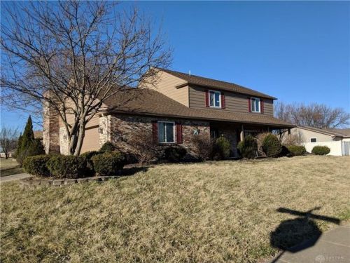 4627 Cutlass Dr, Englewood, OH 45322-2515